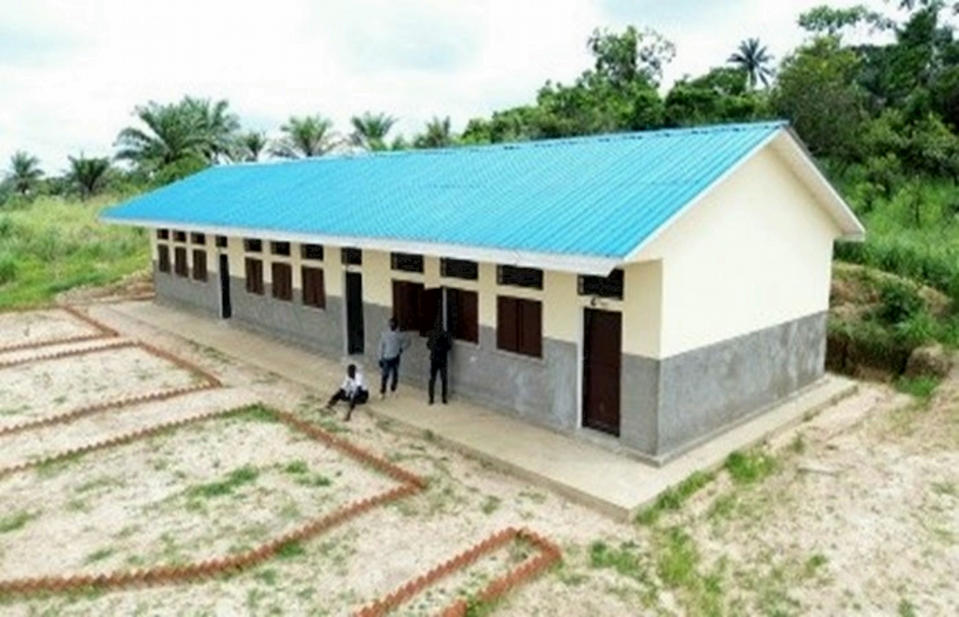 Construction d’une école complexe scolaire Mbatshi